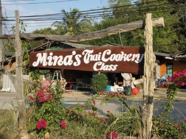 sign of minas thai cooking class